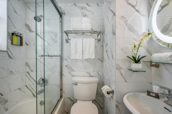 Beacon South Beach Hotel image 24